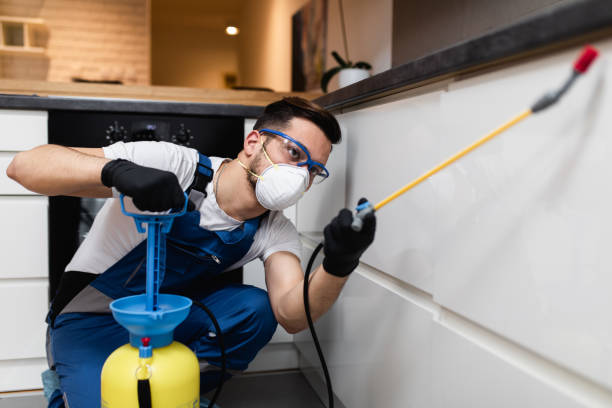 Best Cockroach Control Services  in Mission Hills, KS